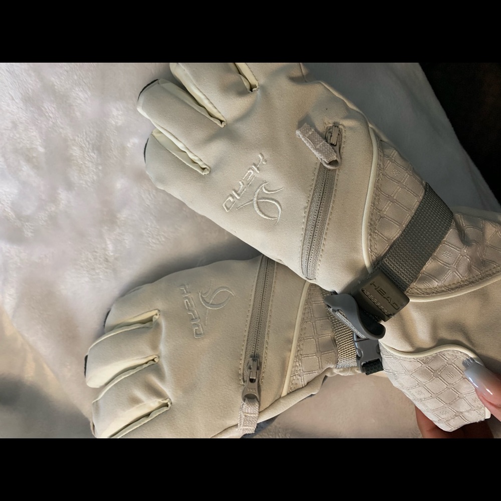 Snow gloves